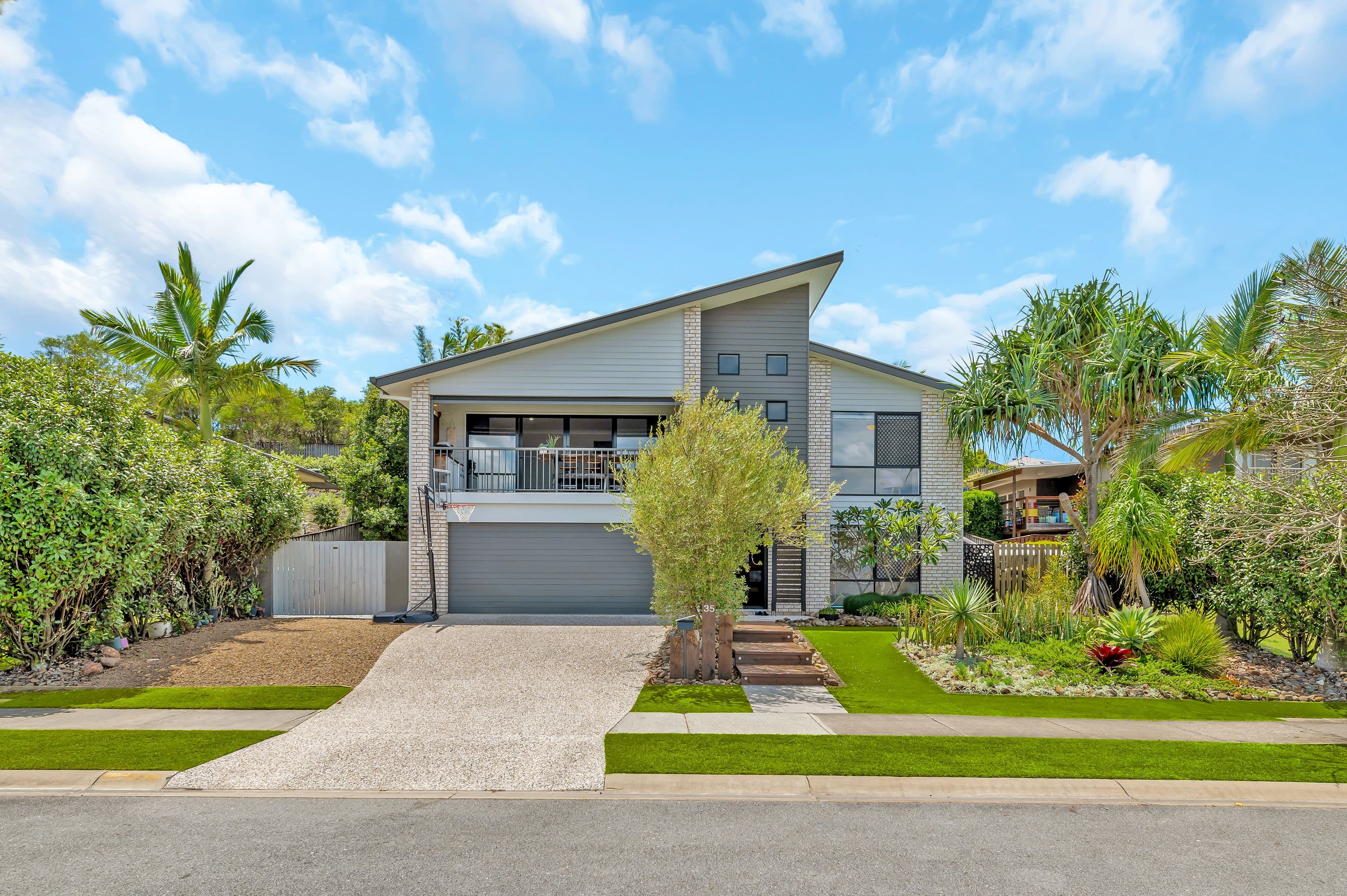 35 Yamba Street, Pacific Pines QLD 4211, Pacific Pines - Image 1