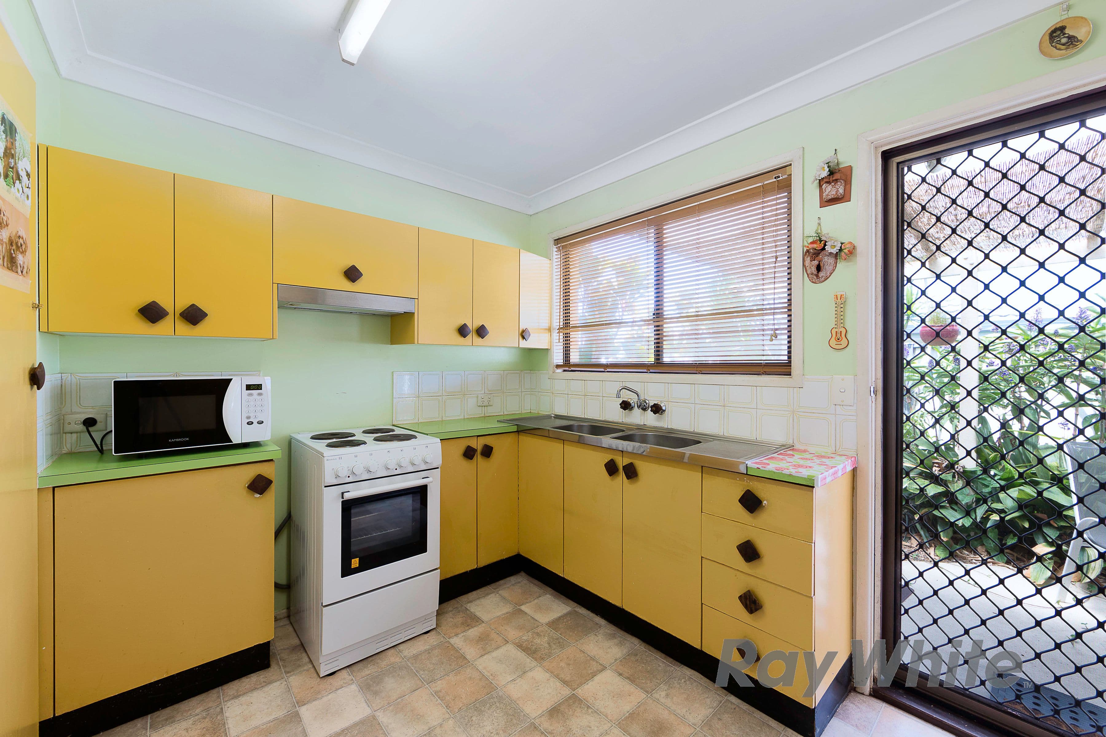 75 Wentworth Drive, Capalaba QLD 4157, Capalaba - Thumbnail 2