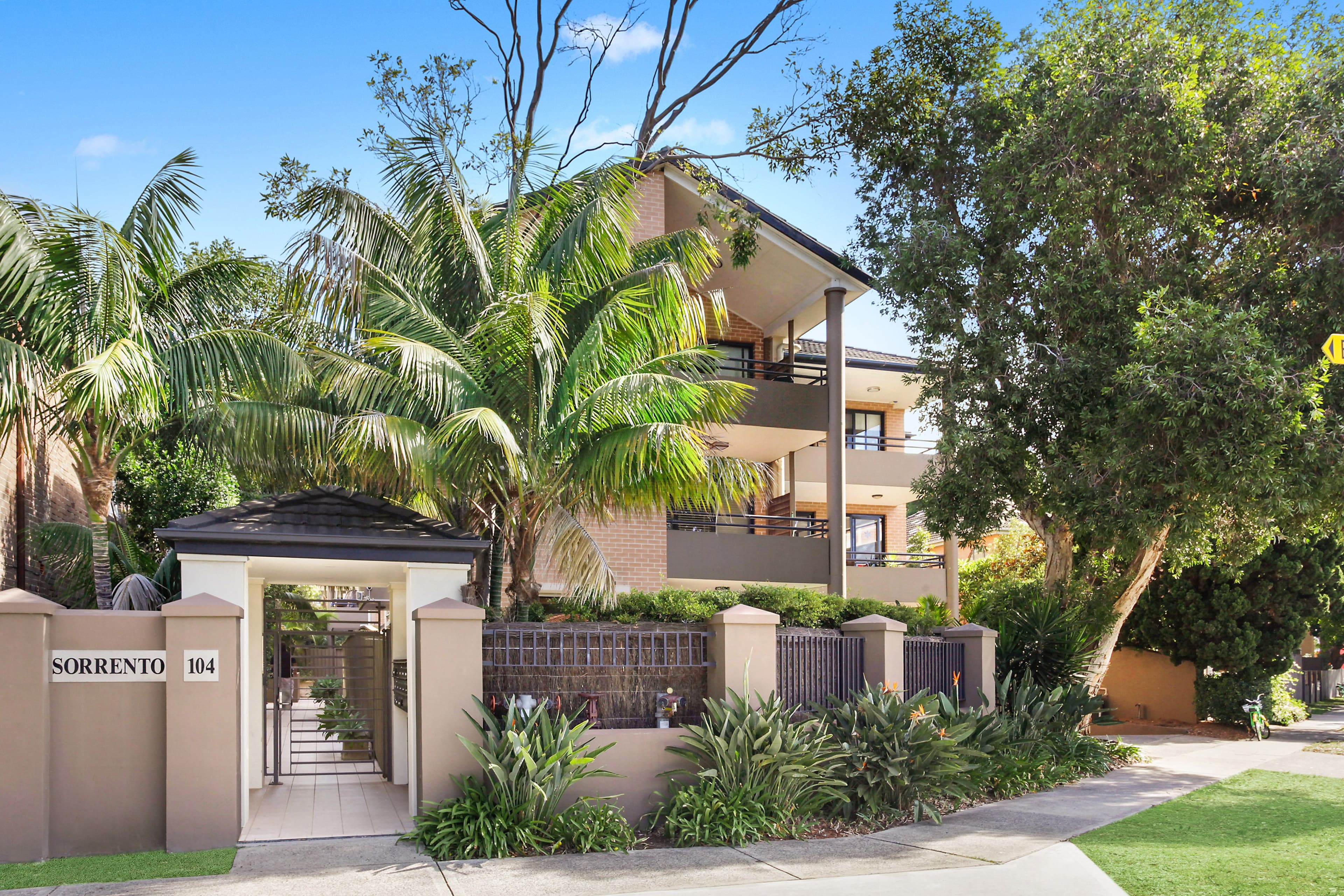 104 Beach Road, Bondi Beach NSW 2026, Bondi Beach - Image 1