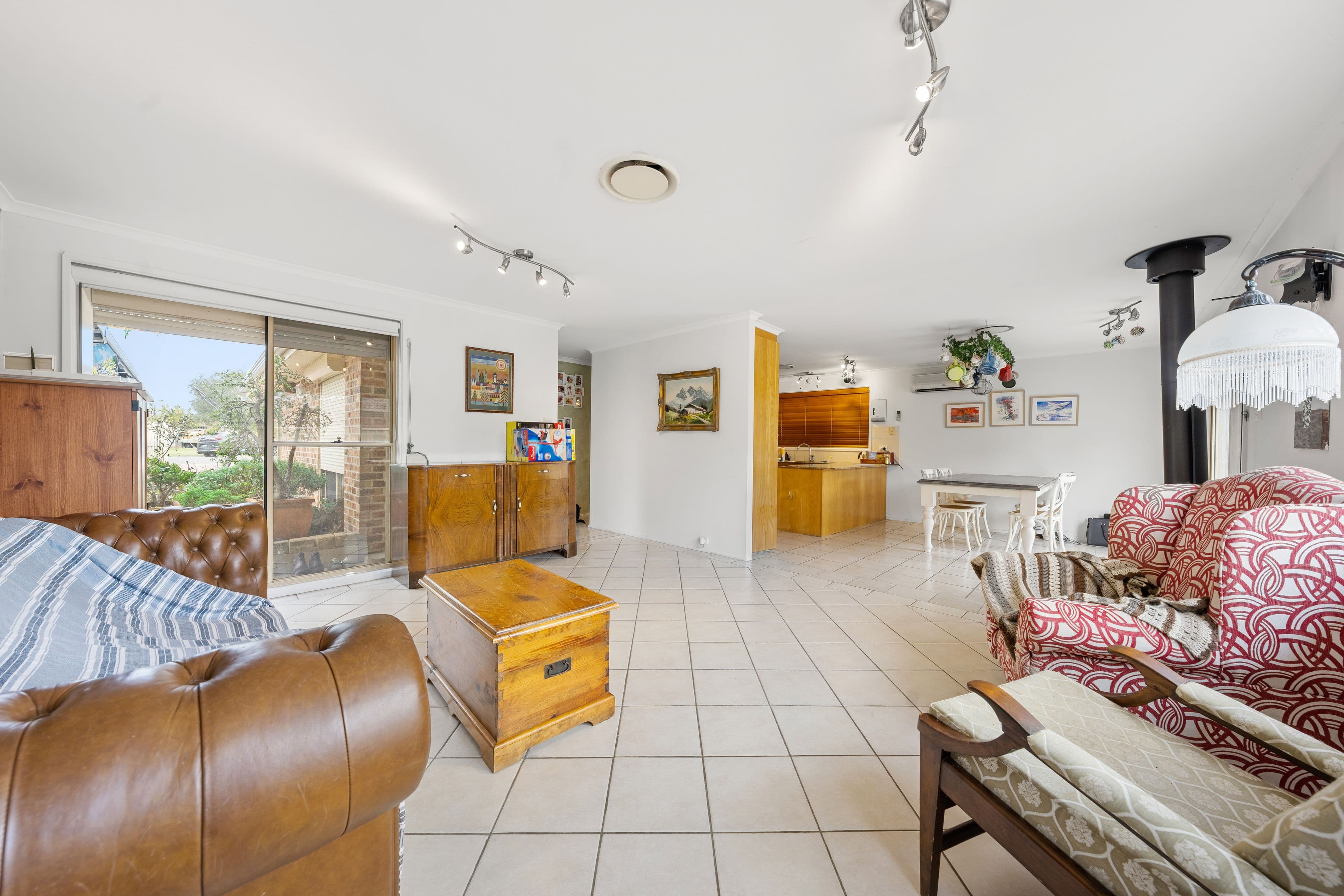 2 Garreffa Close, Edensor Park NSW 2176, Edensor Park - Thumbnail 2