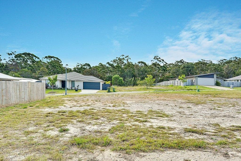 72 Huntley Place, CALOUNDRA WEST QLD 4551, Caloundra West - Thumbnail 2