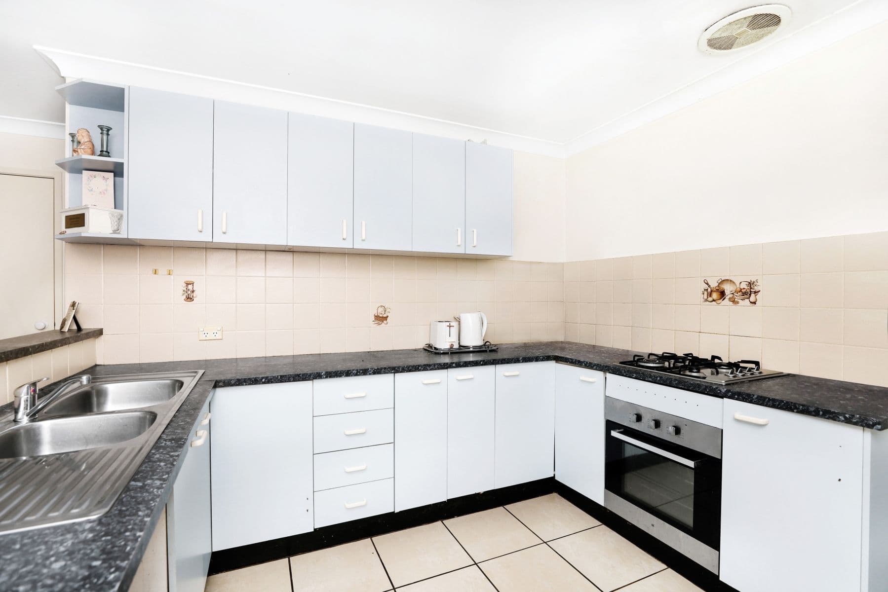 20 Chopin Crescent, Claremont Meadows NSW 2747, Claremont Meadows - Thumbnail 3