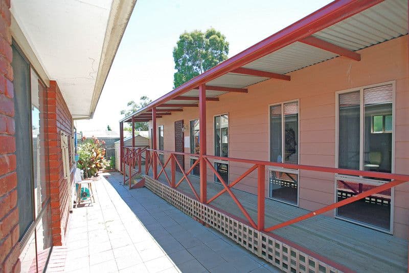 42 Willora Crescent, CRANBOURNE VIC 3977, Cranbourne West - Thumbnail 4