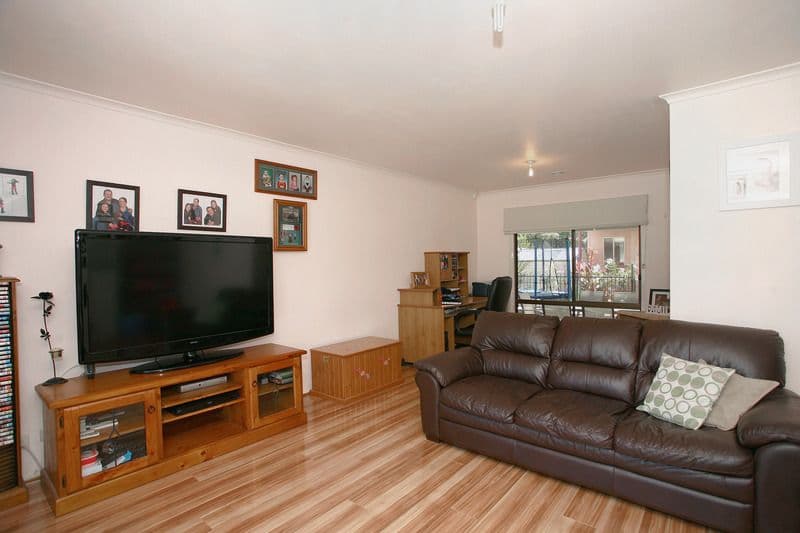 42 Willora Crescent, CRANBOURNE VIC 3977, Cranbourne West - Thumbnail 7