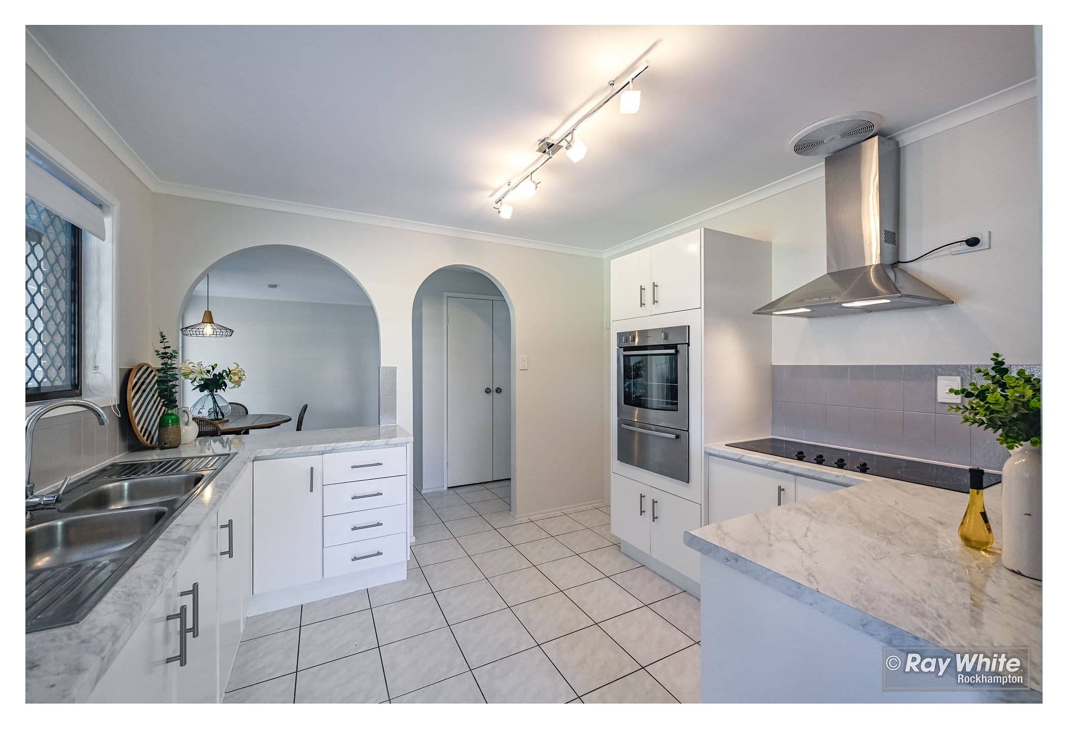 1 Clara Place, Gracemere QLD 4702, Gracemere - Thumbnail 2