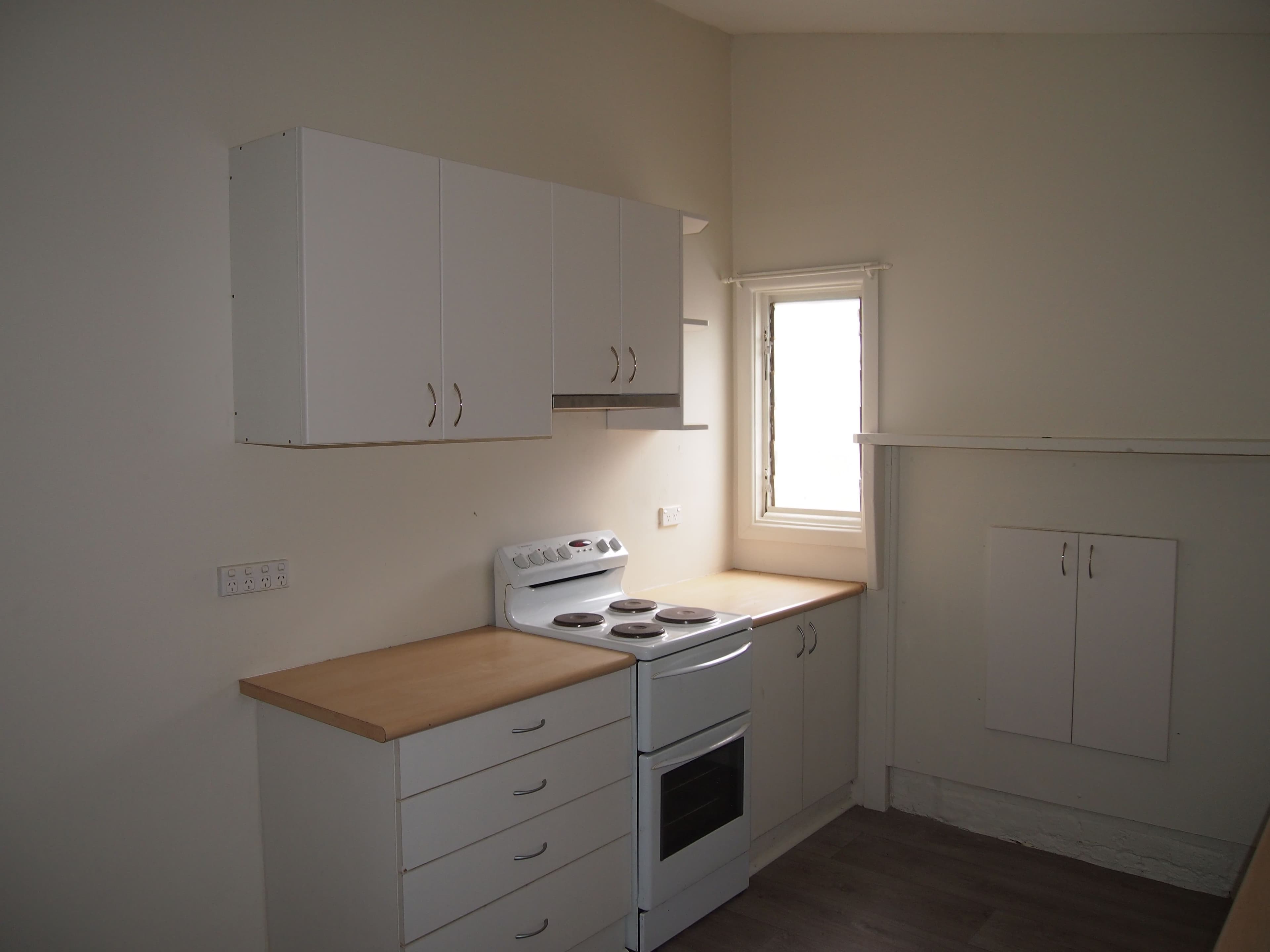 13 Napier Street, Condobolin - Thumbnail 3