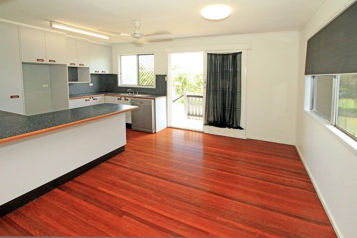 11 Snelling Street, Park Avenue QLD 4701, Park Avenue - Thumbnail 5