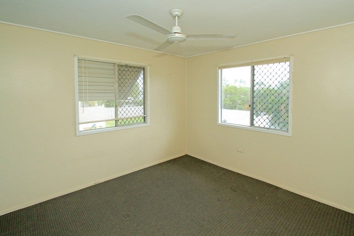 11 Snelling Street, Park Avenue QLD 4701, Park Avenue - Thumbnail 6