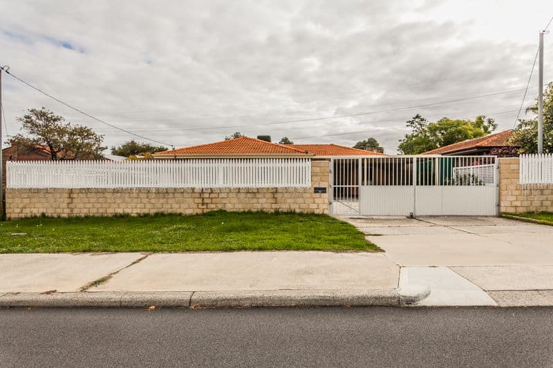 12 Wilfred Court, Thornlie WA 6108, Thornlie - Thumbnail 2