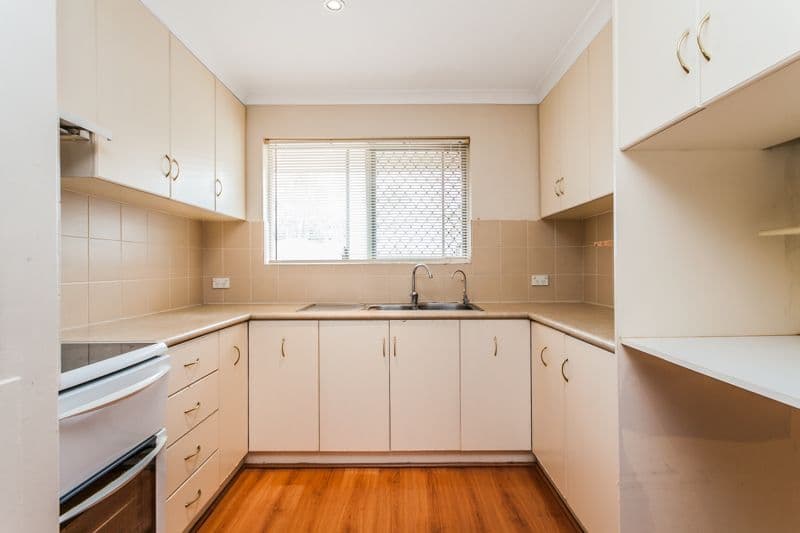 12 Wilfred Court, Thornlie WA 6108, Thornlie - Thumbnail 7