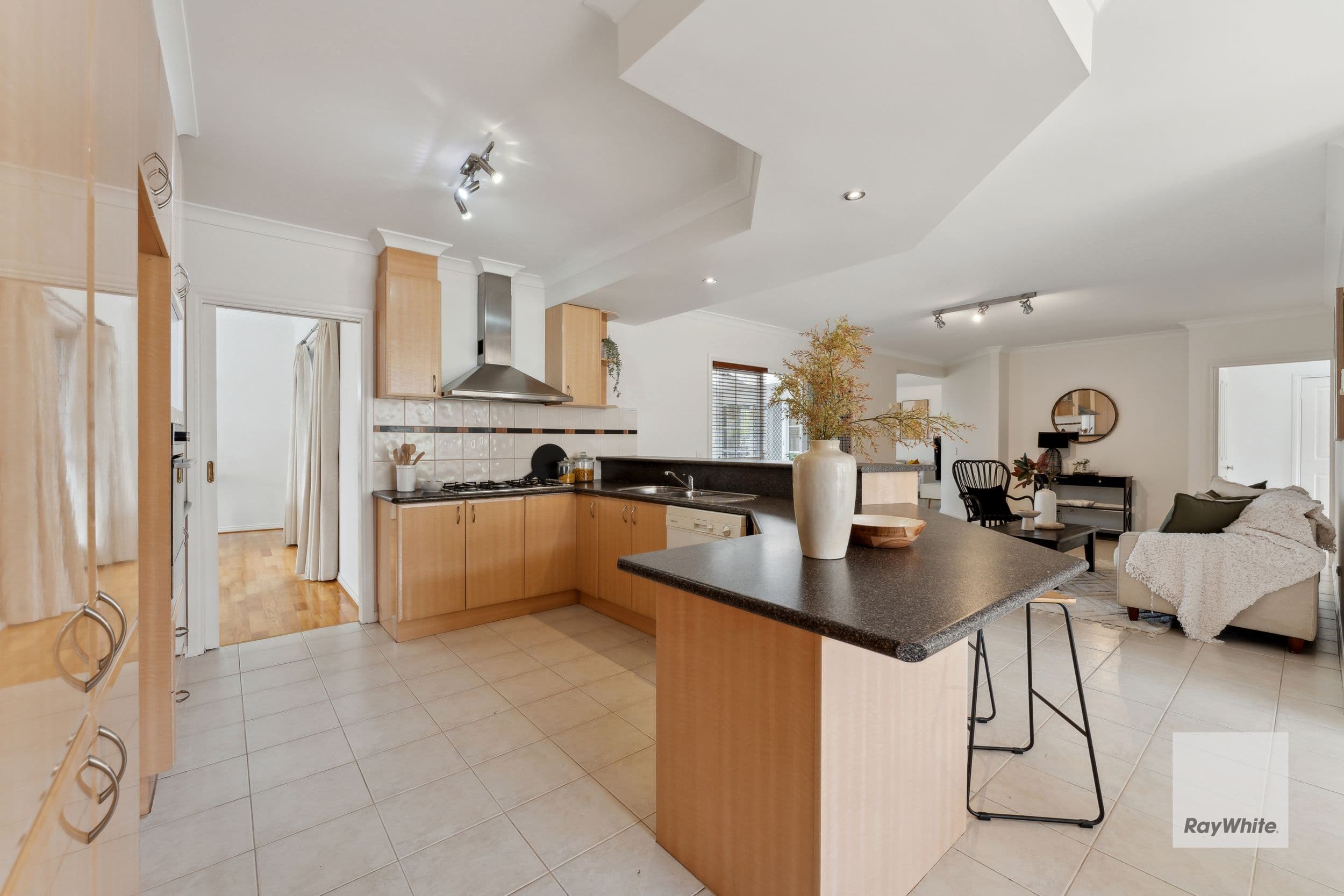 5 Charles Court, Sydenham VIC 3037, Sydenham - Thumbnail 3