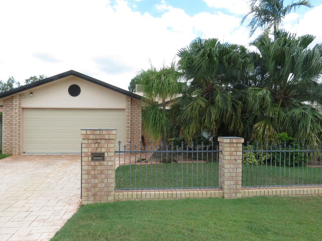 7 Staunton Street, Emerald QLD 4720, Emerald - Image 1