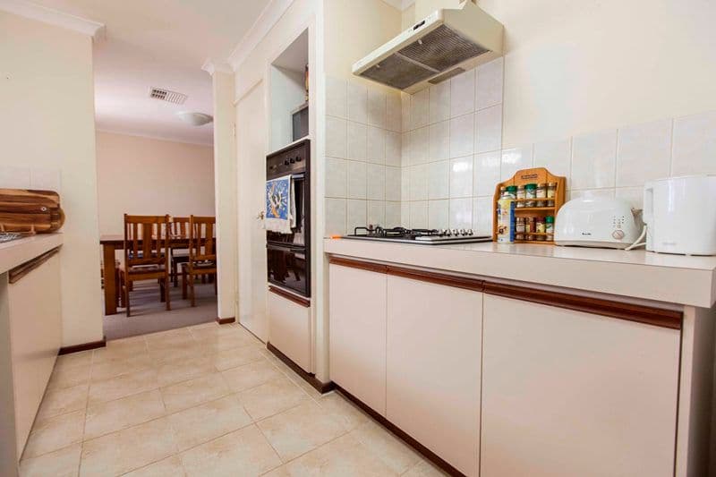 28 Golden Retreat, BULLSBROOK WA 6084, Bullsbrook - Thumbnail 8