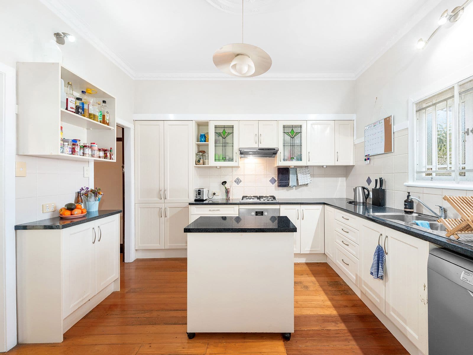 14 Dover Street, Hawthorne QLD 4171, Hawthorne - Thumbnail 3