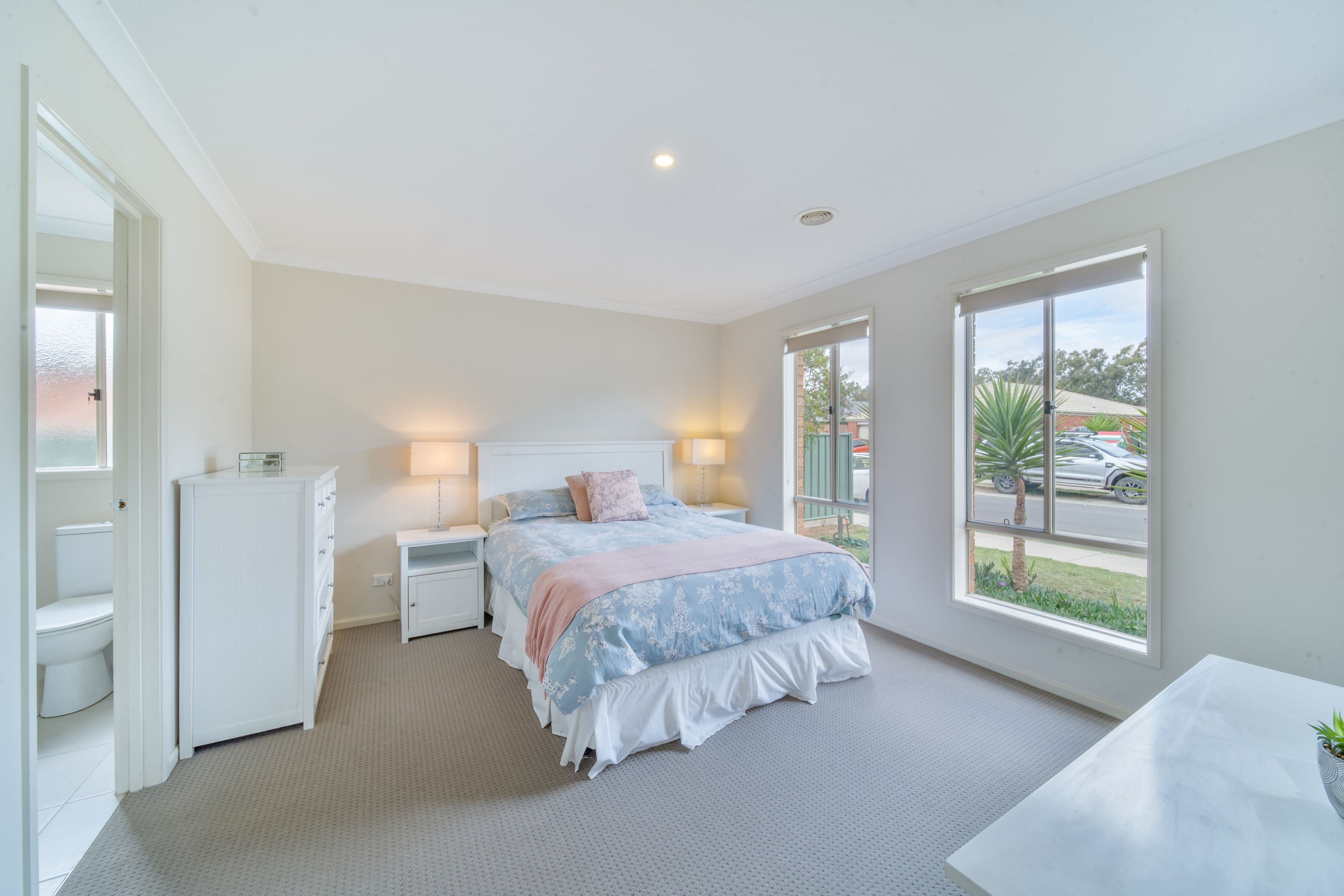 19 Caulfield Drive, Ascot VIC 3551, Ascot - Thumbnail 2