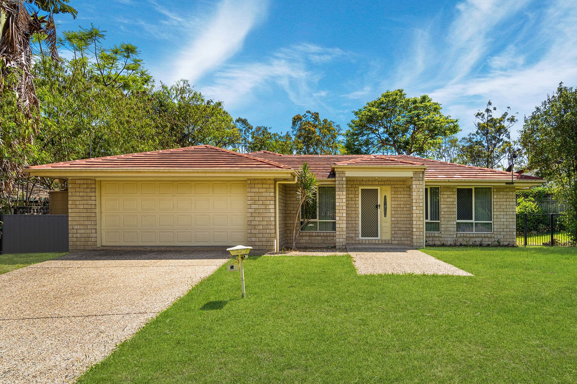 5 Louden Street, Woodridge QLD 4114, Woodridge - Thumbnail 2
