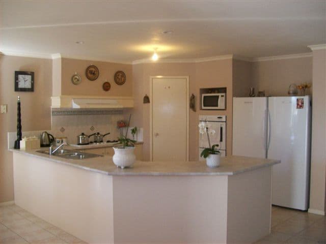 20 Castlehill Place, GREENVALE VIC 3059, Greenvale - Thumbnail 4