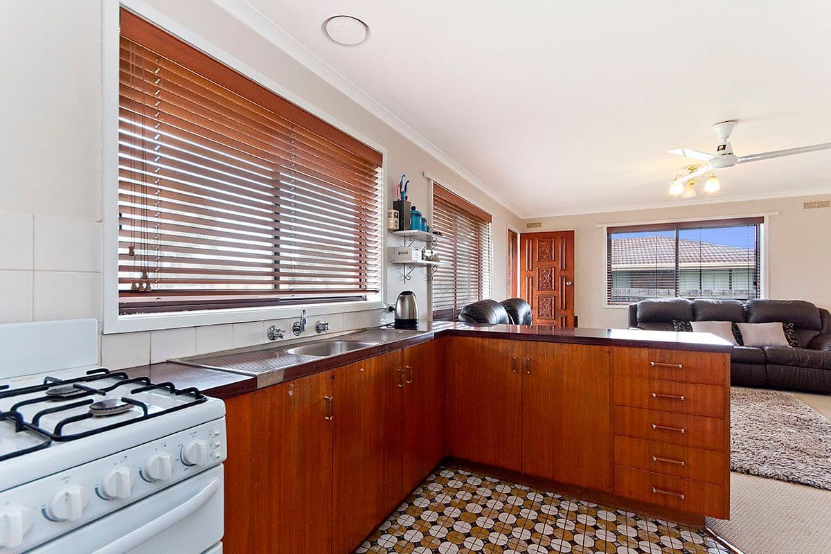 65 Moonah Street, Warrnambool VIC 3280, Warrnambool - Thumbnail 3
