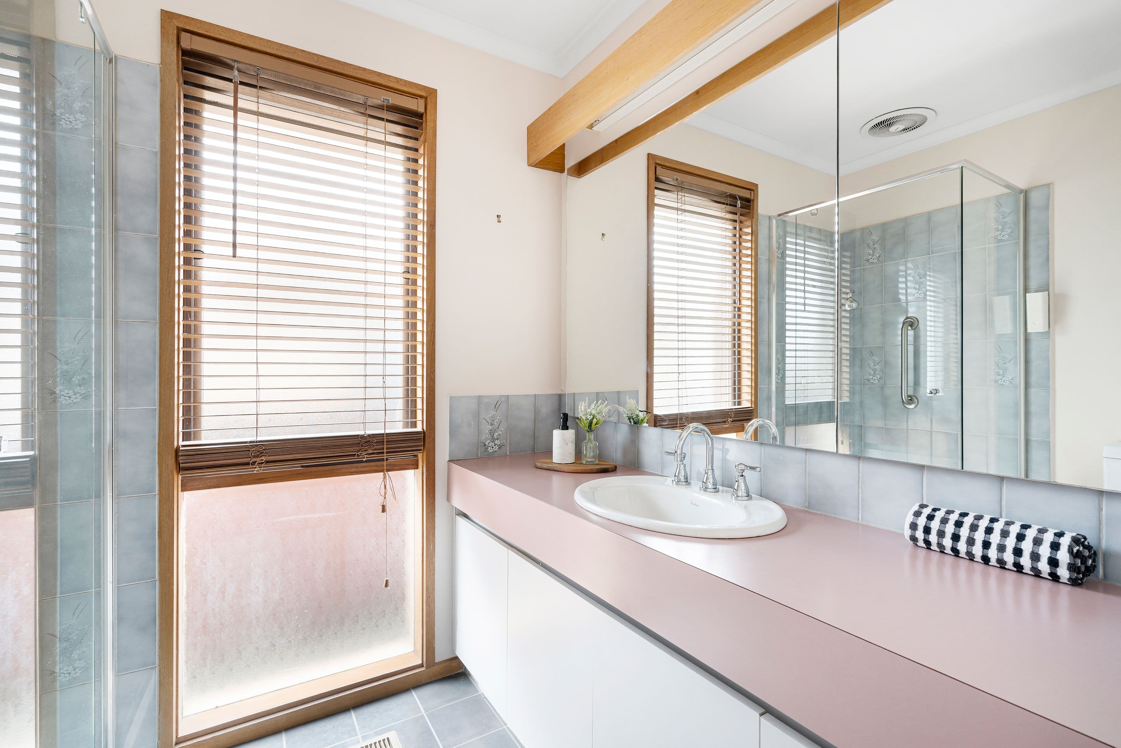 10 Blackman Close, Sunbury VIC 3429, Sunbury - Thumbnail 7