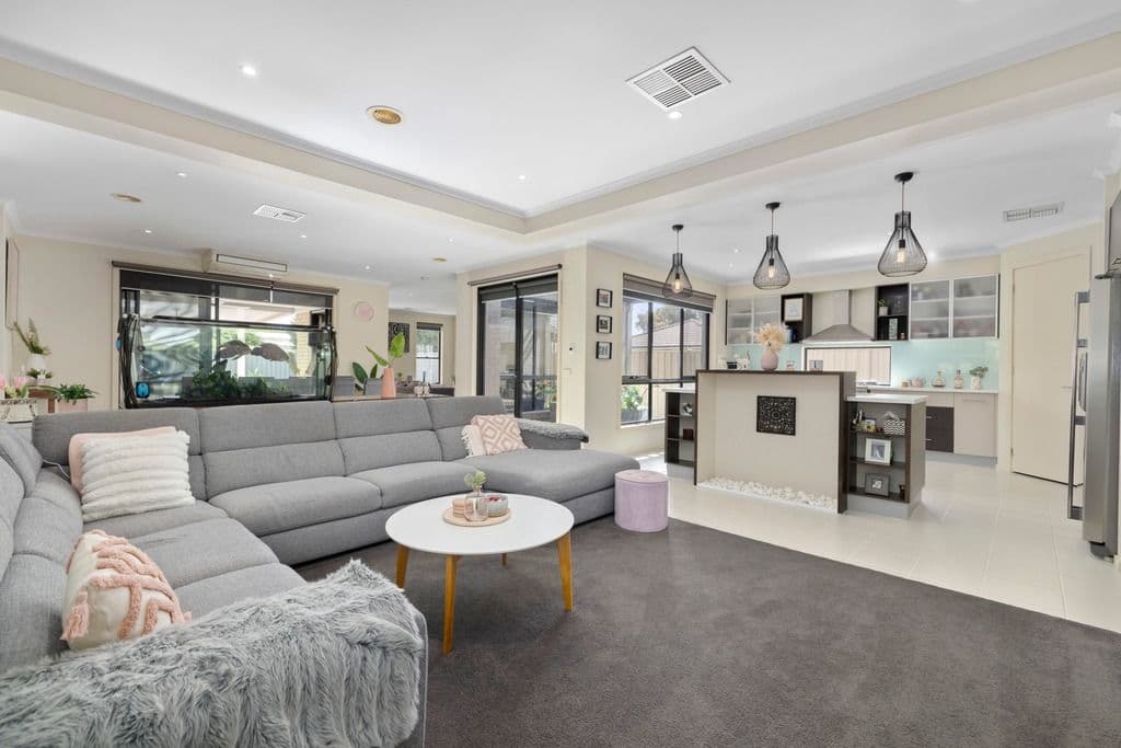 4 Melpomene Boulevard, Tarneit VIC 3029, Tarneit - Thumbnail 5