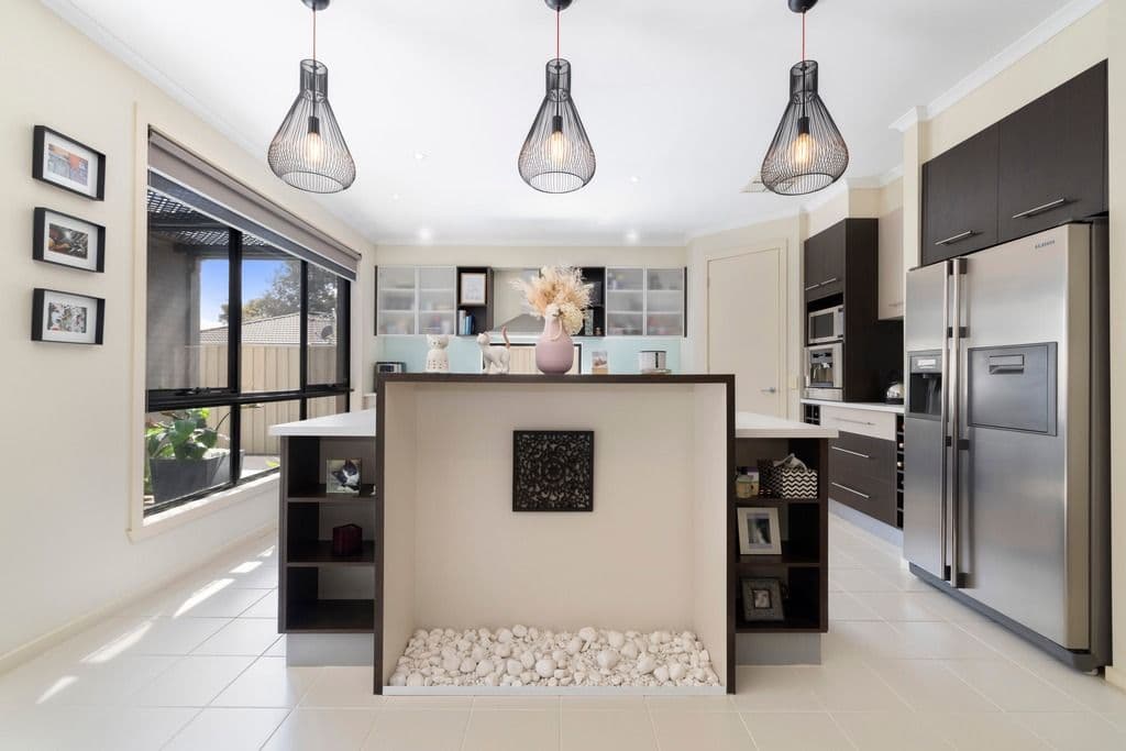 4 Melpomene Boulevard, Tarneit VIC 3029, Tarneit - Thumbnail 7