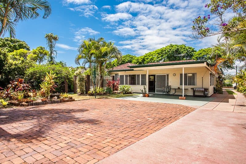29 Clifford Street, WOODY POINT QLD 4019, Woody Point - Thumbnail 3