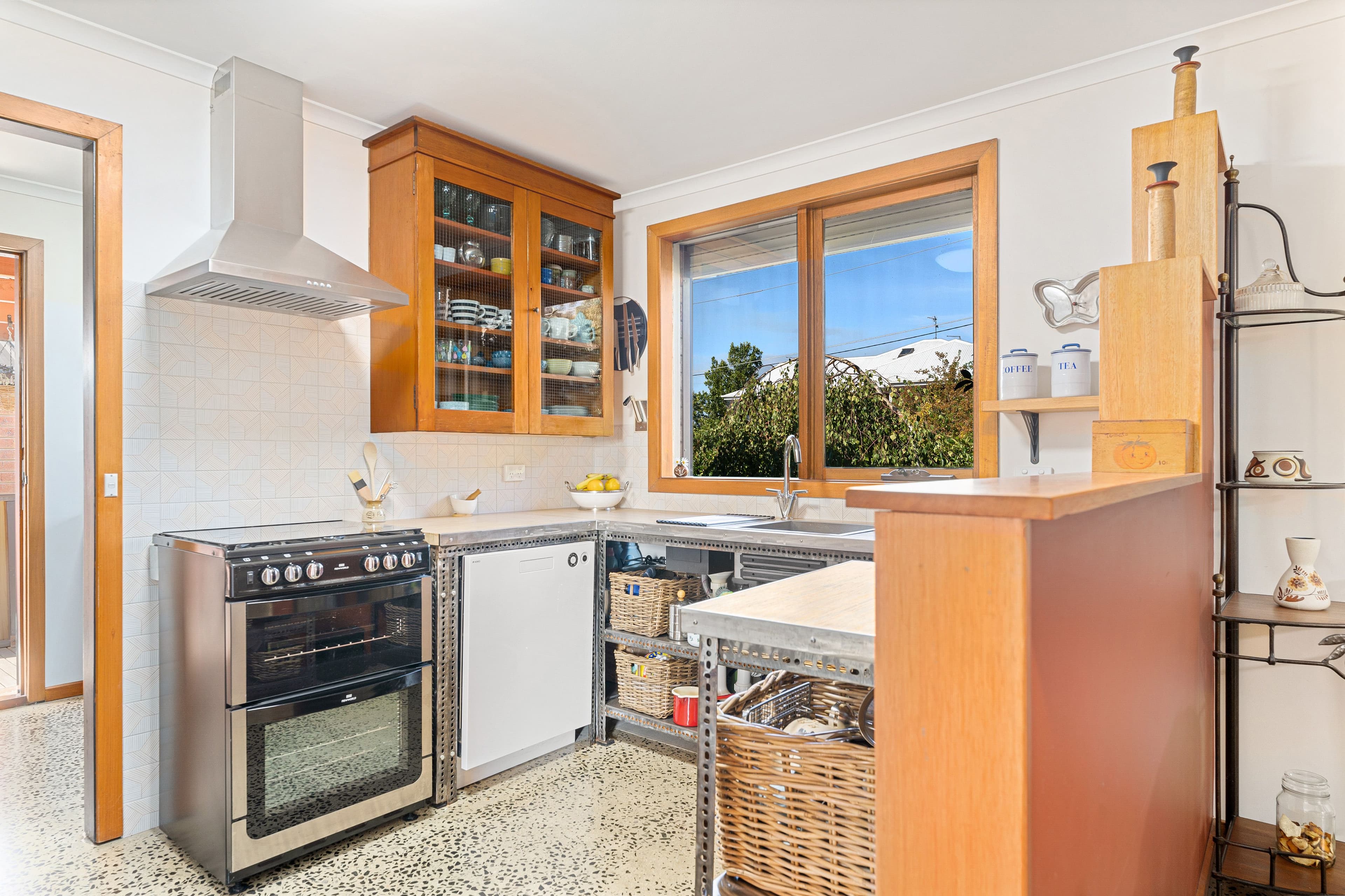 2 Magpie Street, Golden Point VIC 3350, Golden Point - Thumbnail 6