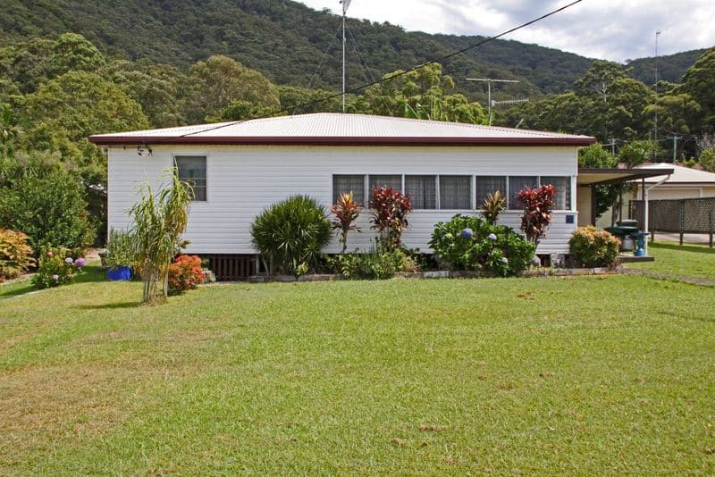 18 Bold Street, Laurieton - Image 1
