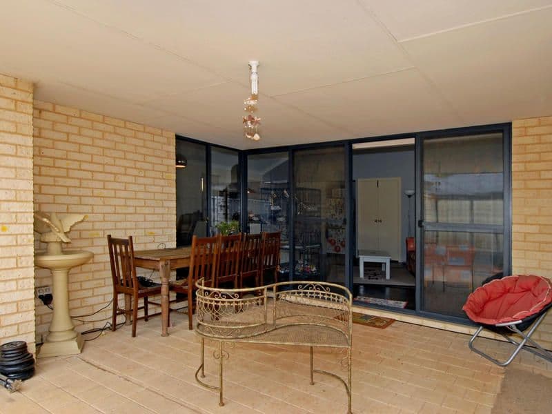 23 Maroubra Parade, SECRET HARBOUR WA 6173, Secret Harbour - Thumbnail 4