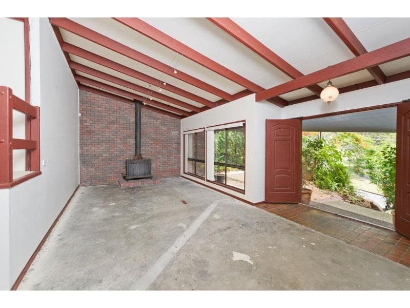 14 Struan Street, CHAPEL HILL QLD 4069, Chapel Hill - Thumbnail 3