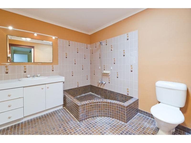 14 Struan Street, CHAPEL HILL QLD 4069, Chapel Hill - Thumbnail 6