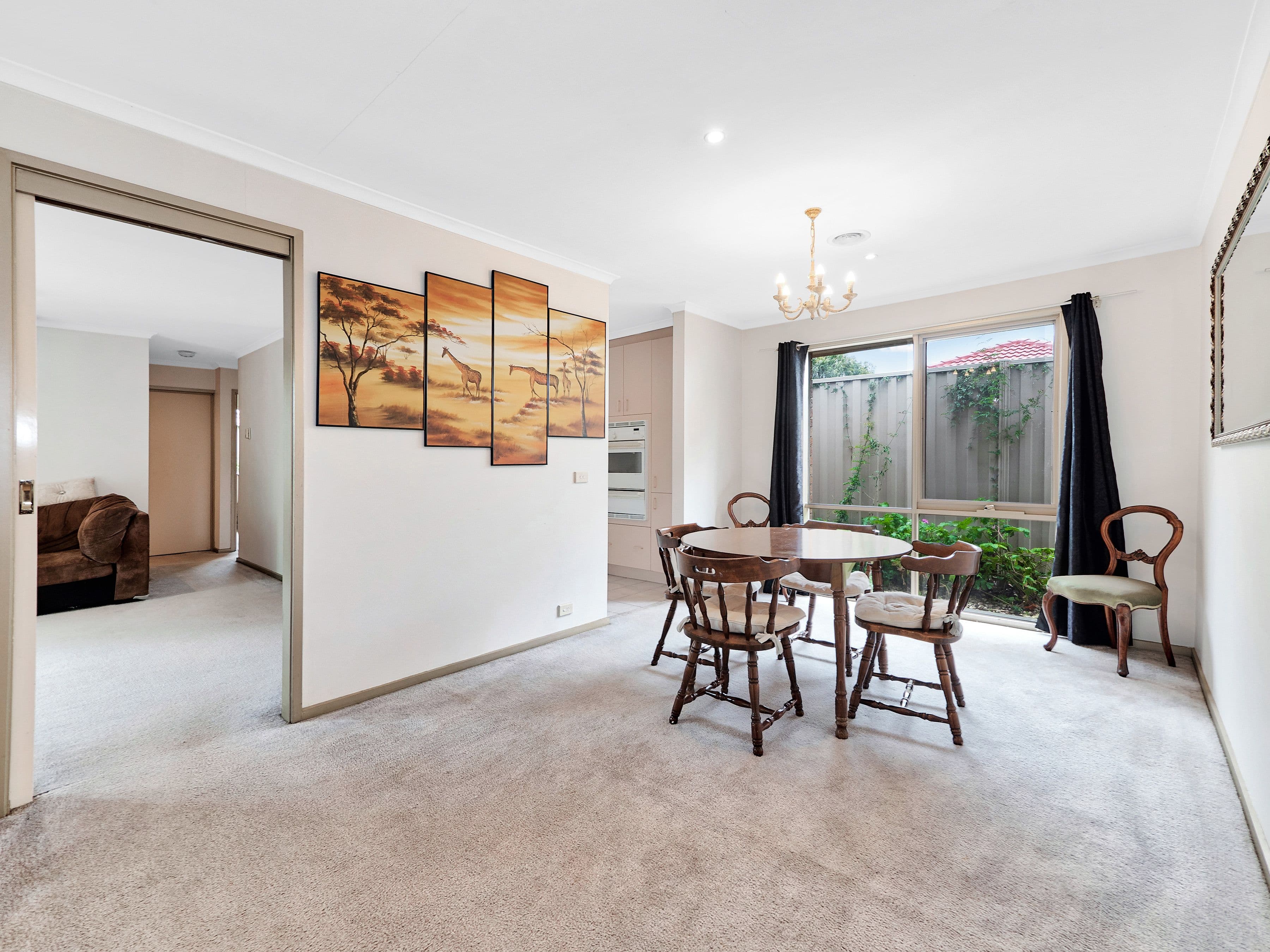 14 Megan Close, Cranbourne West VIC 3977, Cranbourne West - Thumbnail 5