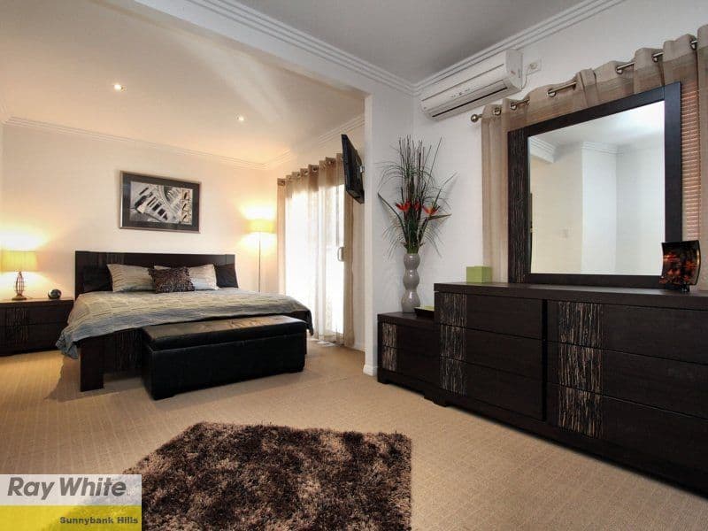 60 Alphitonia Crescent, SUNNYBANK HILLS QLD 4109, Sunnybank Hills - Thumbnail 2