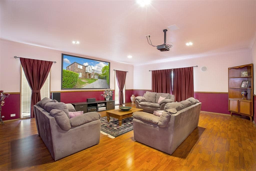 6 Dyson Place, GLENMORE PARK NSW 2745, Glenmore Park - Thumbnail 3
