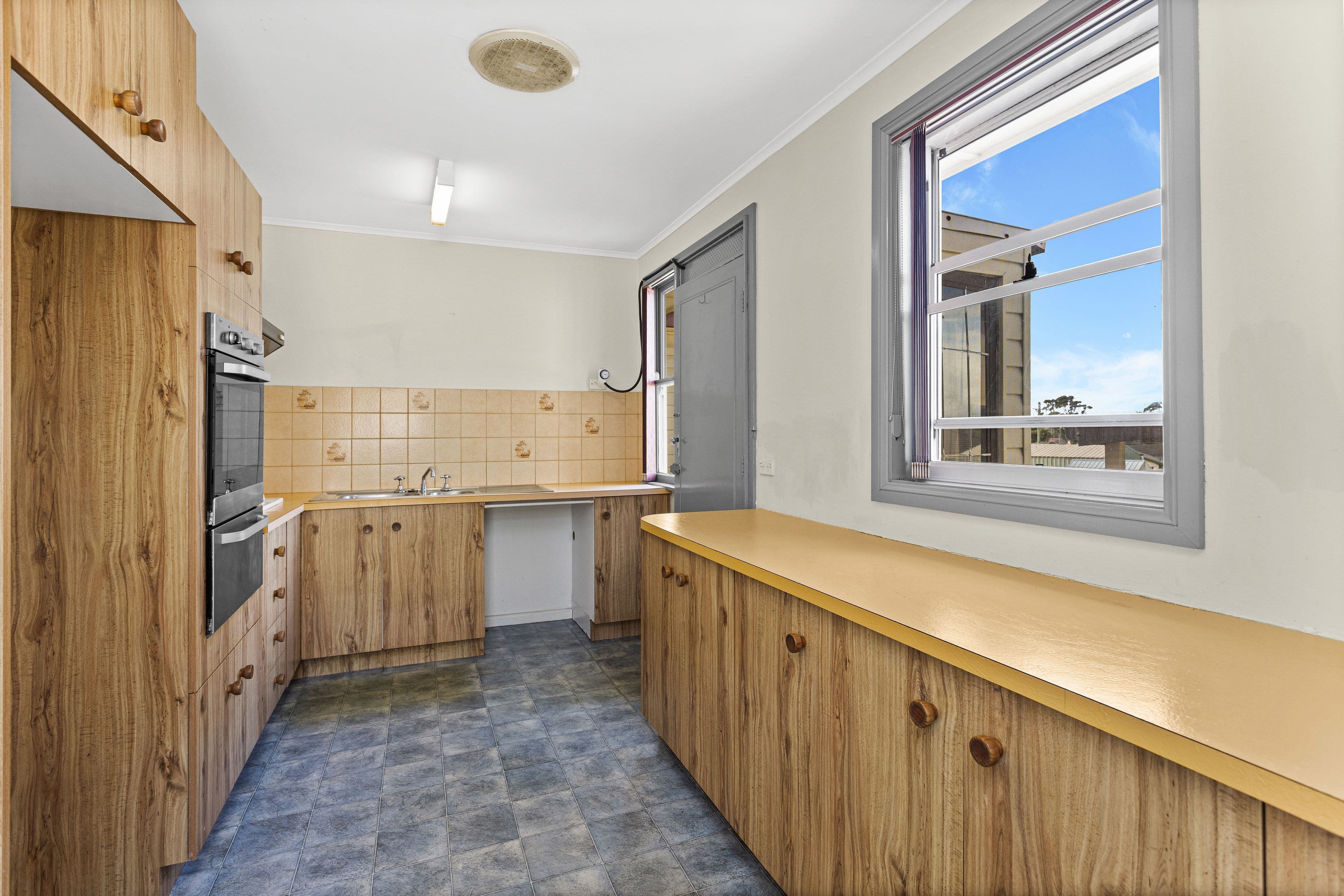 1 Davidson Street, Warilla NSW 2528, Warilla - Thumbnail 3