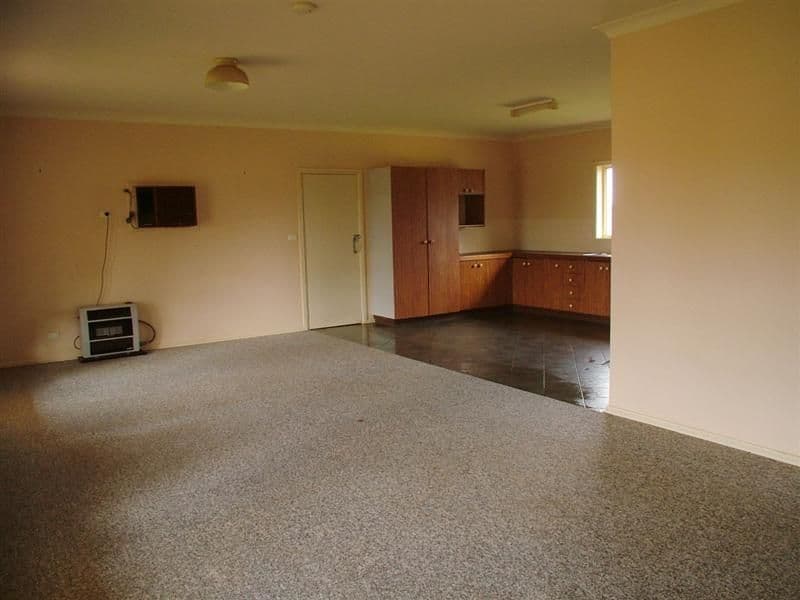17R Panai Avenue, DUBBO NSW 2830, Dubbo - Thumbnail 2