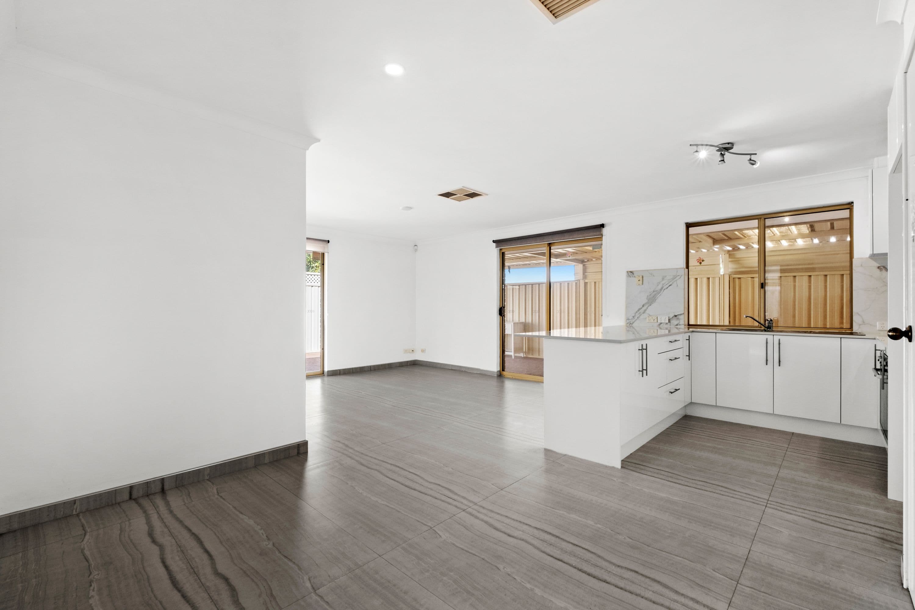 39 Ballard Mews, Success WA 6164, Success - Thumbnail 8