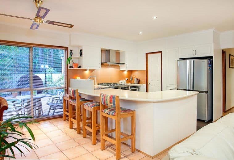 10 Spotted Gum Lane, CASHMERE QLD 4500, Cashmere - Thumbnail 8