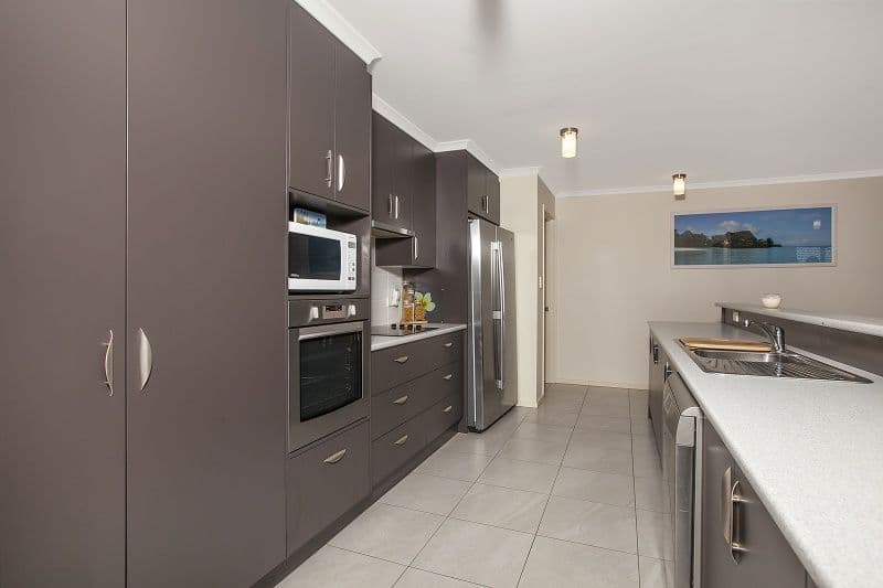 8 Beachport Road, SEAFORD RISE SA 5169, Seaford Rise - Thumbnail 3