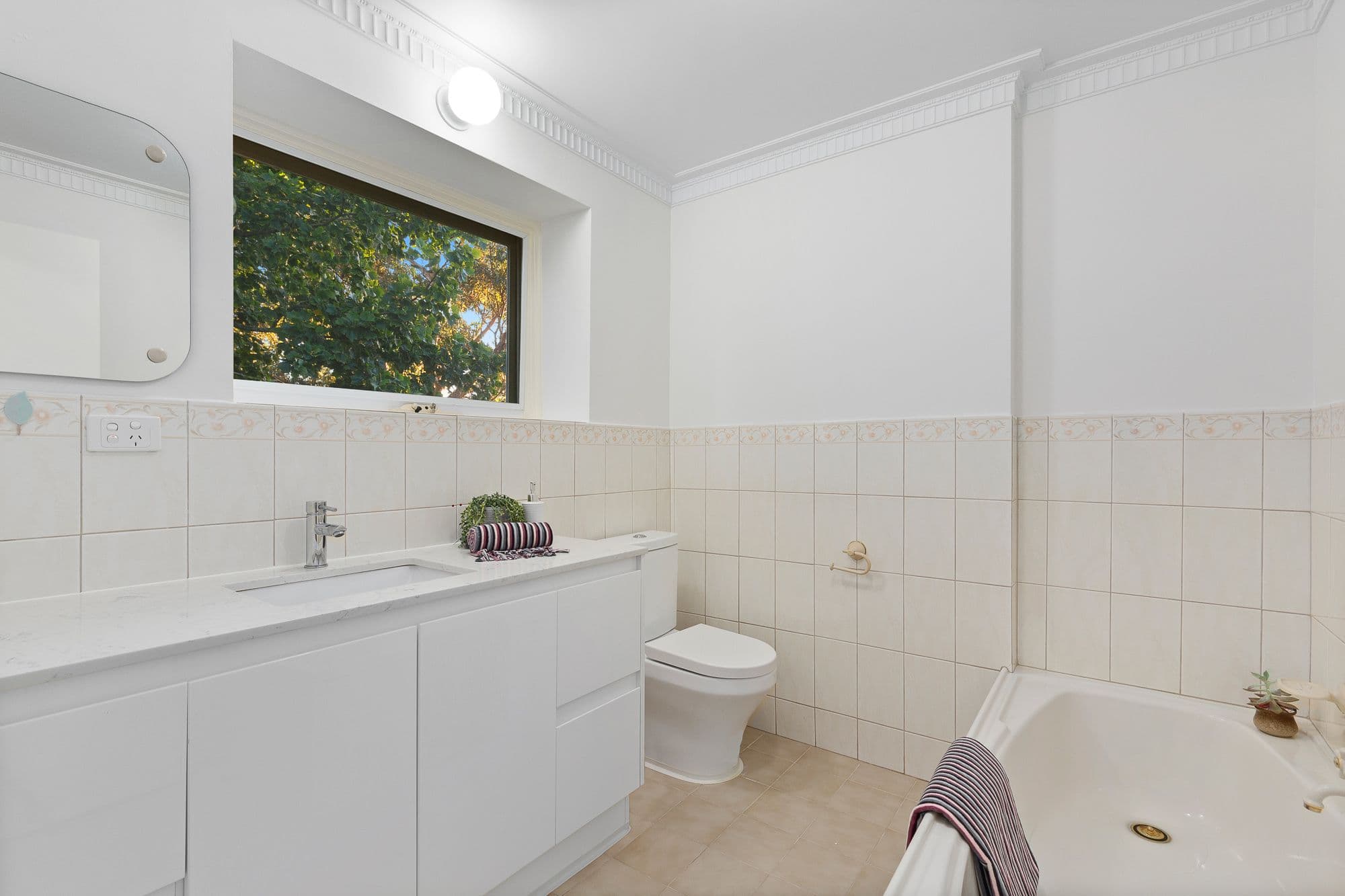 14 Wolseley Crescent, Blackburn VIC 3130, Blackburn - Thumbnail 8