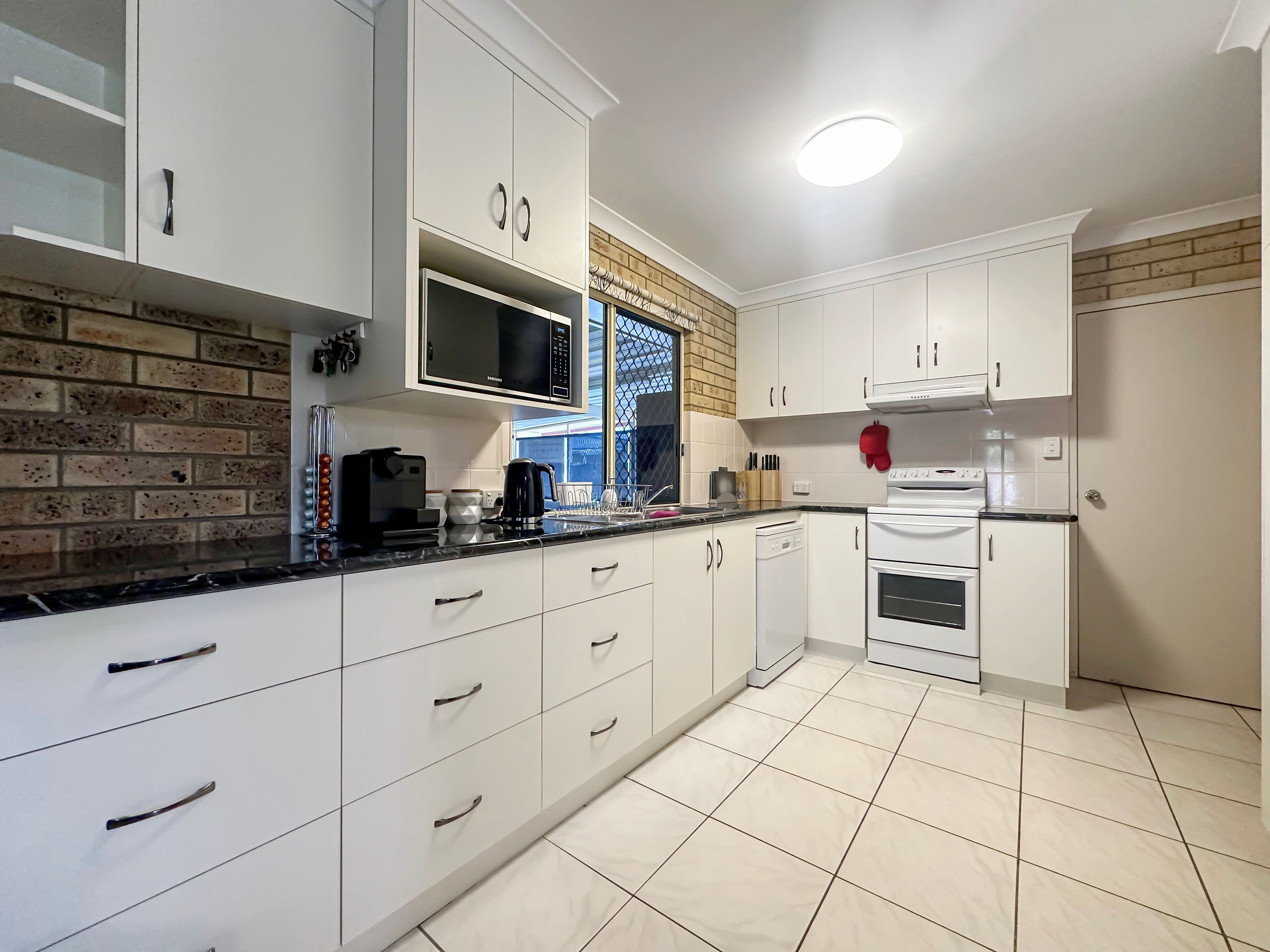 22 Rankin Court, Armstrong Beach QLD 4737, Armstrong Beach - Thumbnail 5