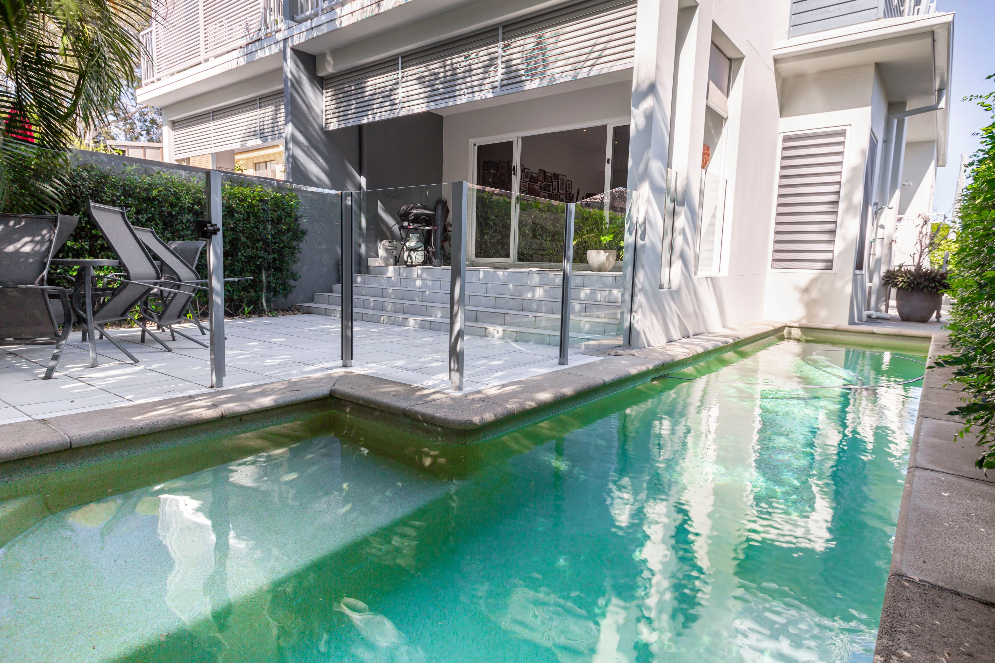 5 Muscovey Avenue, Paradise Point QLD 4216, Paradise Point - Image 1