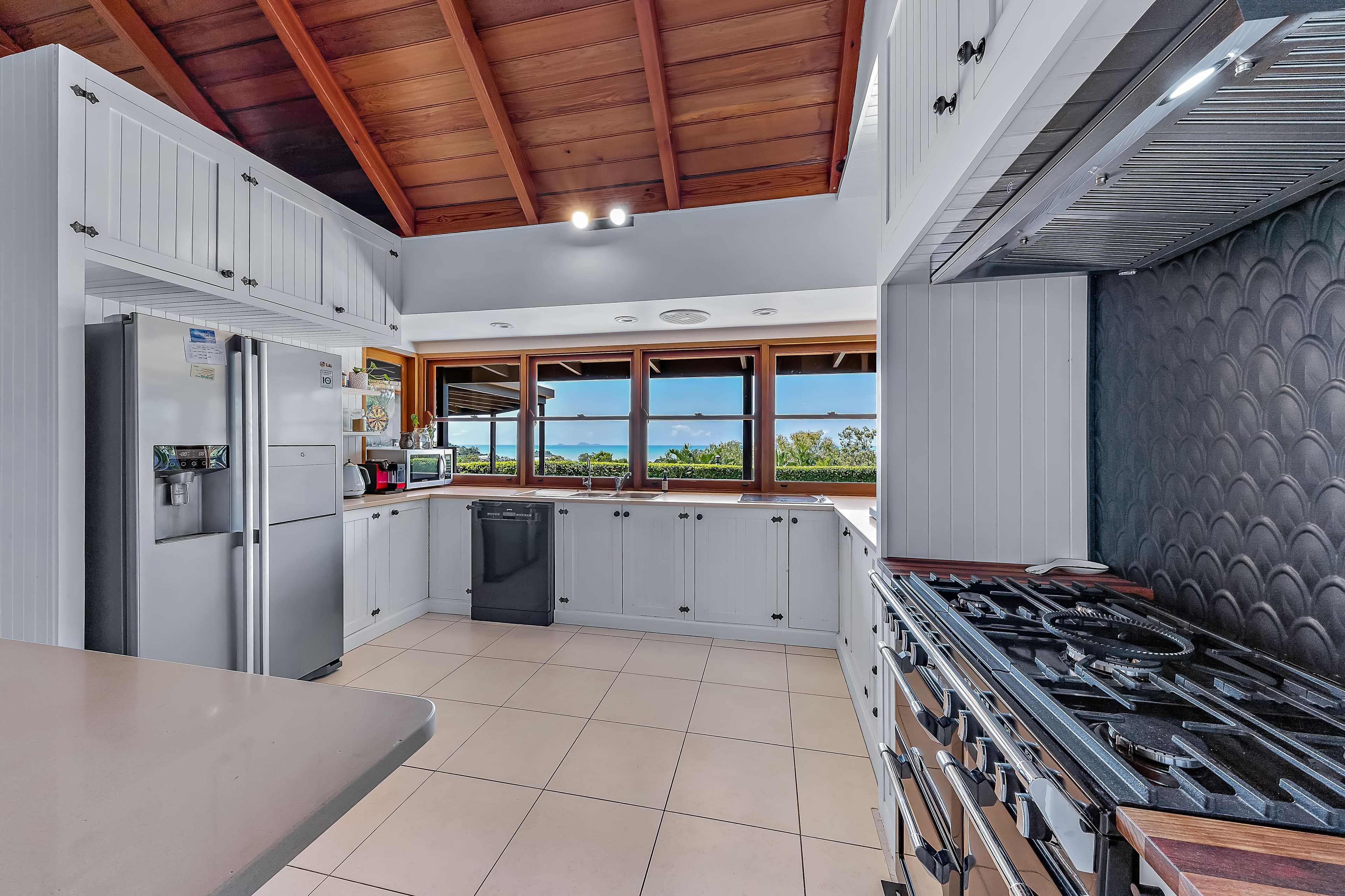 31A Manooka Drive, Cannonvale QLD 4802, Cannonvale - Thumbnail 5
