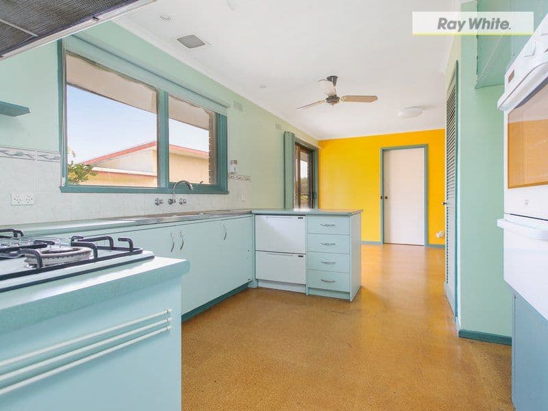 134 Eastbourne Road, ROSEBUD VIC 3939, Rosebud - Thumbnail 5