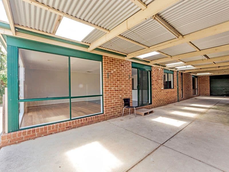 22 Carruthers Drive, Hoppers Crossing VIC 3029, Hoppers Crossing - Thumbnail 3