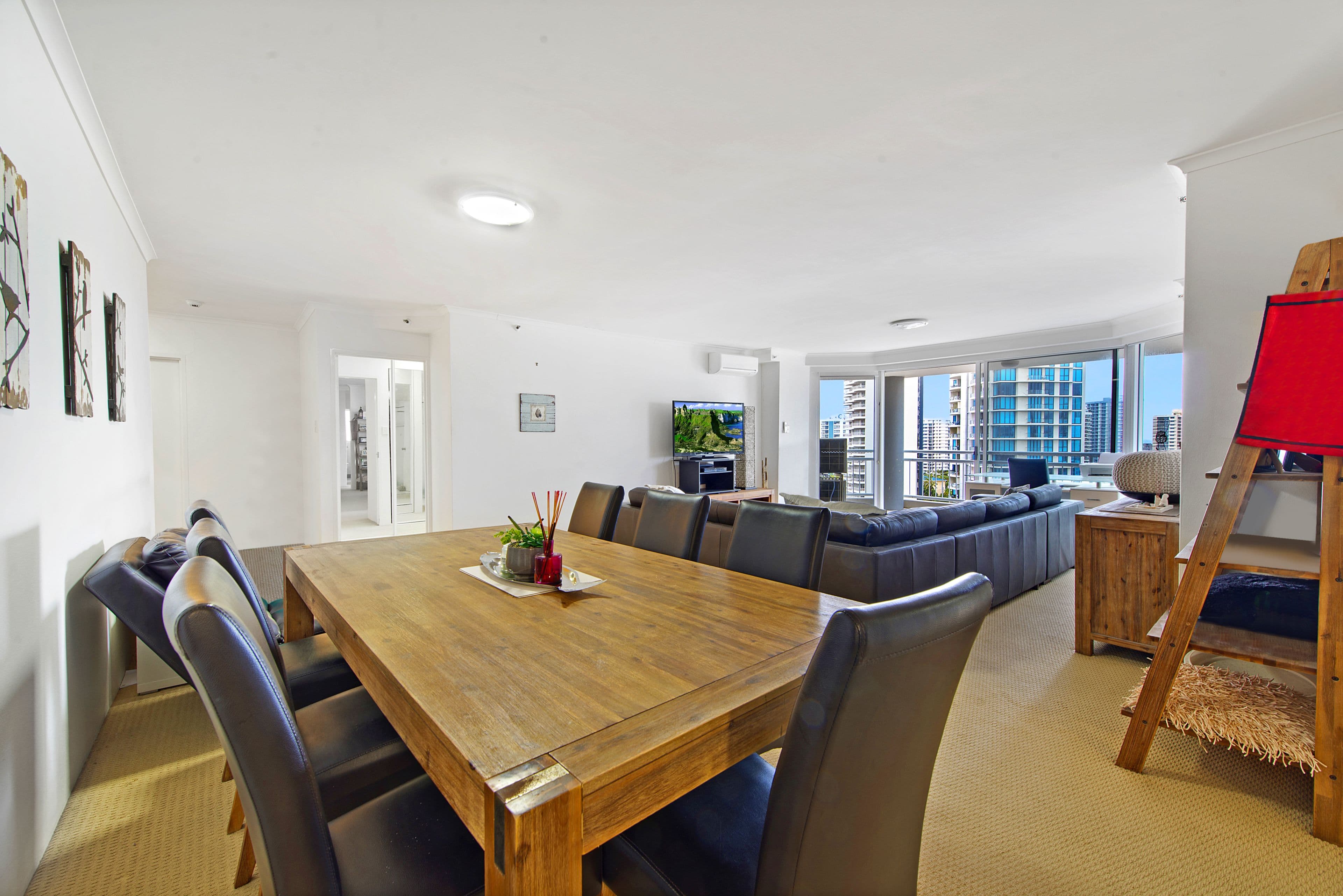 11-17 Hughes Avenue, Main Beach QLD 4217, Main Beach - Thumbnail 4