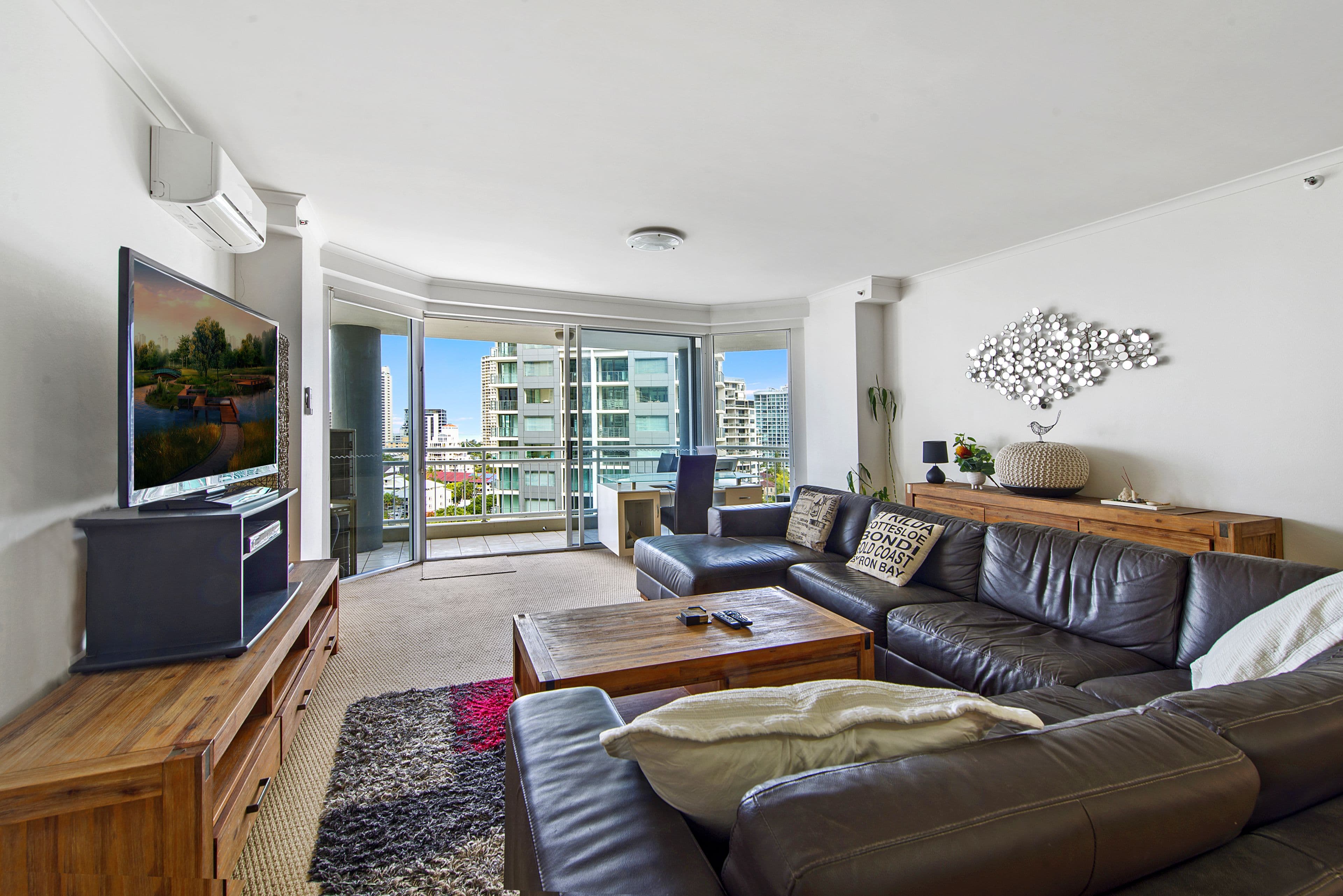 11-17 Hughes Avenue, Main Beach QLD 4217, Main Beach - Thumbnail 6
