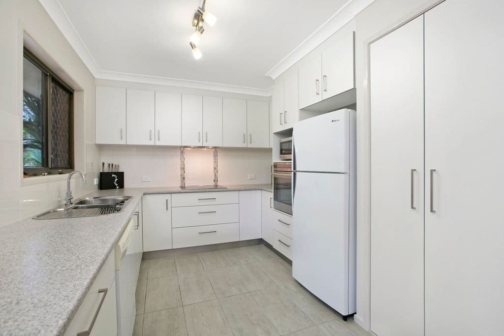 16 Reading Drive, ALEXANDRA HILLS QLD 4161, Alexandra Hills - Thumbnail 3
