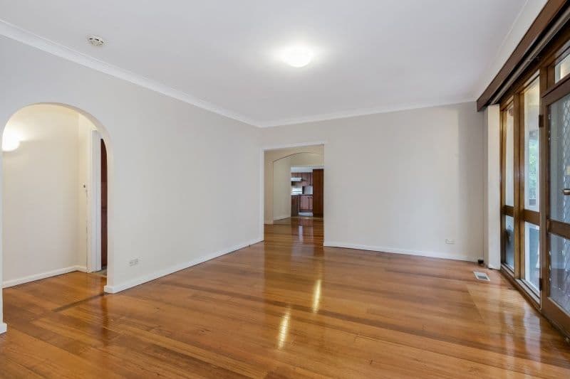 8 Cypress Avenue, Burwood VIC 3125, Burwood - Thumbnail 3