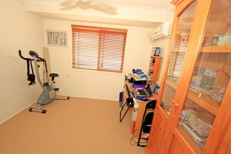 54 Springfield Drive, NORMAN GARDENS QLD 4701, Norman Gardens - Thumbnail 6